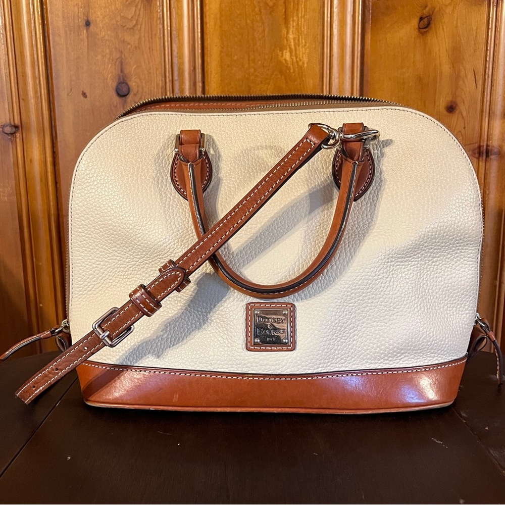 White Dooney & Bourke Domed Satchel Purse